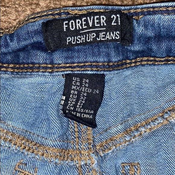 Forever 21 push-up jeans - Picture 2 of 2
